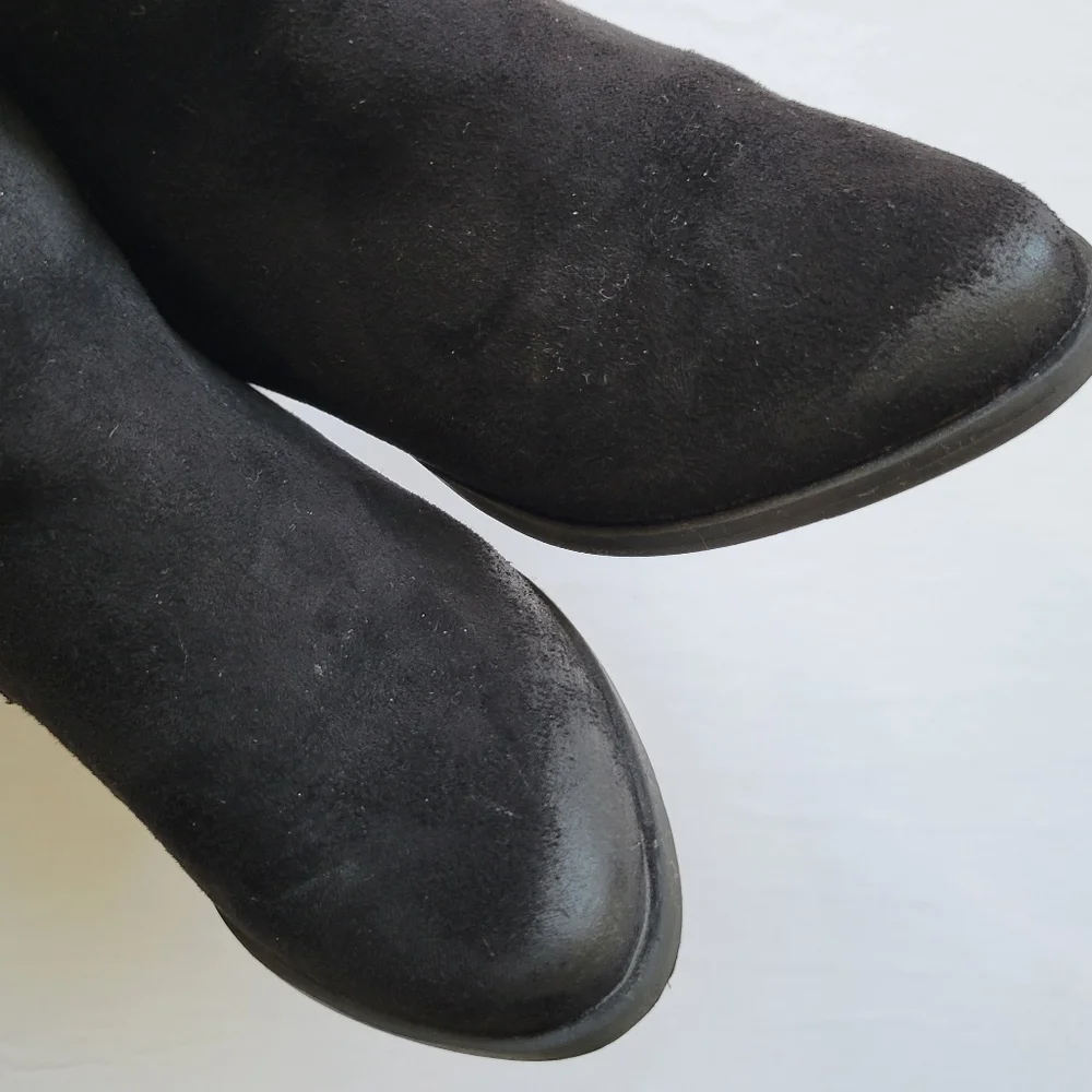 Old Navy Girls Glitter Boots.